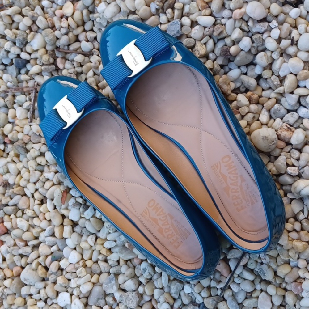 Salvatore Ferragamo Green and Blue Flats with Bow Detail